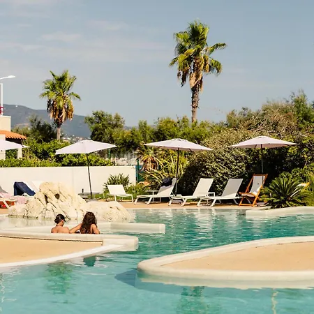 Kaliope Aparthotel