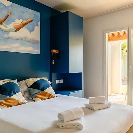 Kaliope Aparthotel 4*