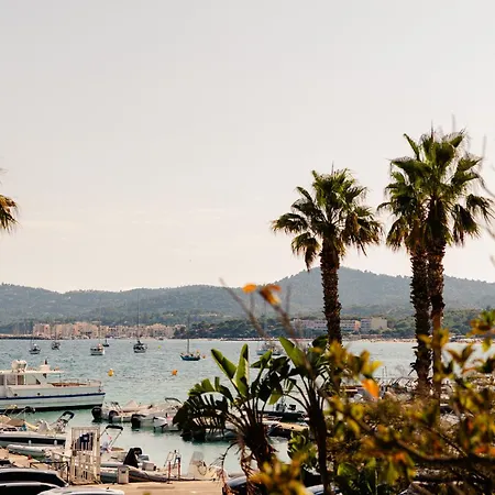 Aparthotel Kaliope 4*